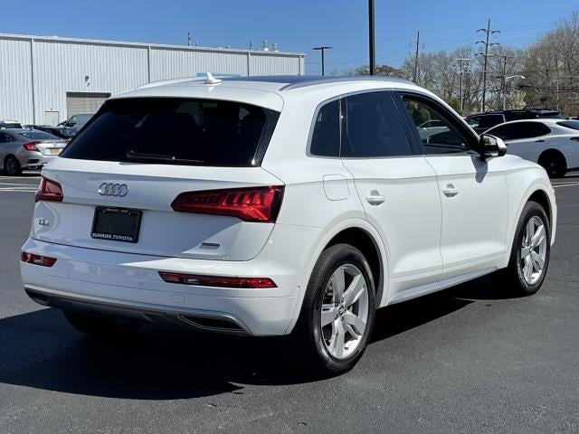 2019 Audi Q5 Prestige 45 TFSI quattro