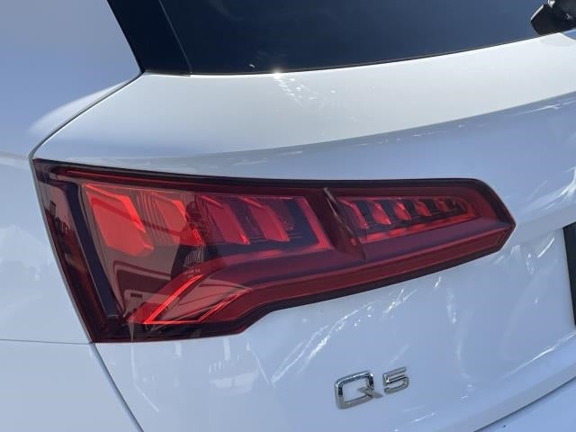 2019 Audi Q5 Prestige 45 TFSI quattro